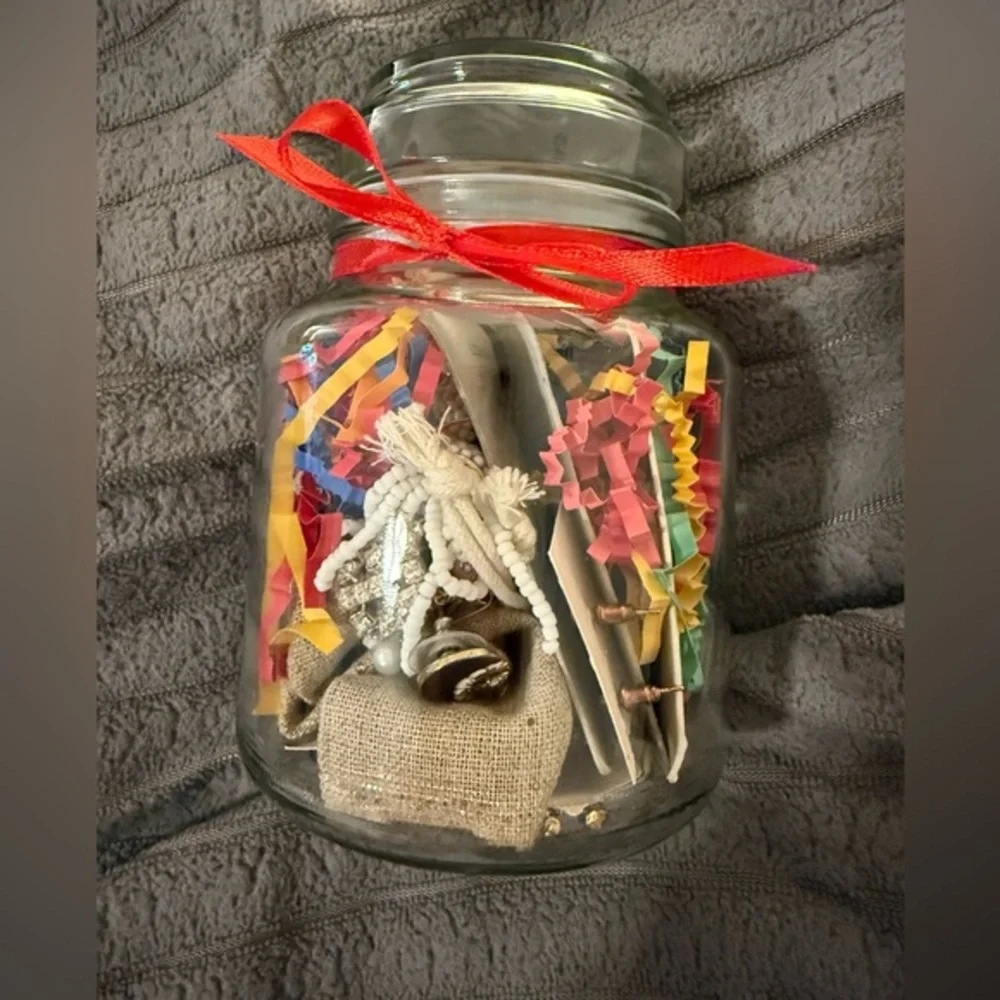 Mystery Jewelry Jar! 15+ Pieces! All usable! - Picture 1 of 4